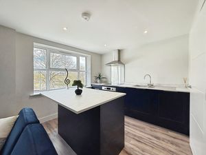 Photo 15- click for photo gallery